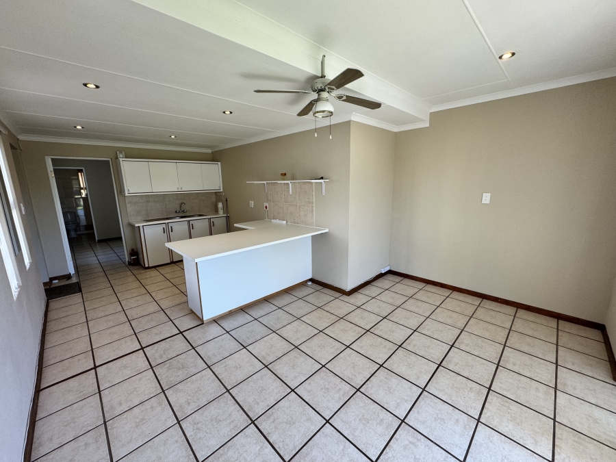 To Let 1 Bedroom Property for Rent in Stilbaai Wes Western Cape